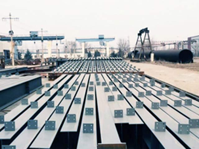 The Ratio of Epoxy Zinc Rich Primer and Curing Agent Diluent